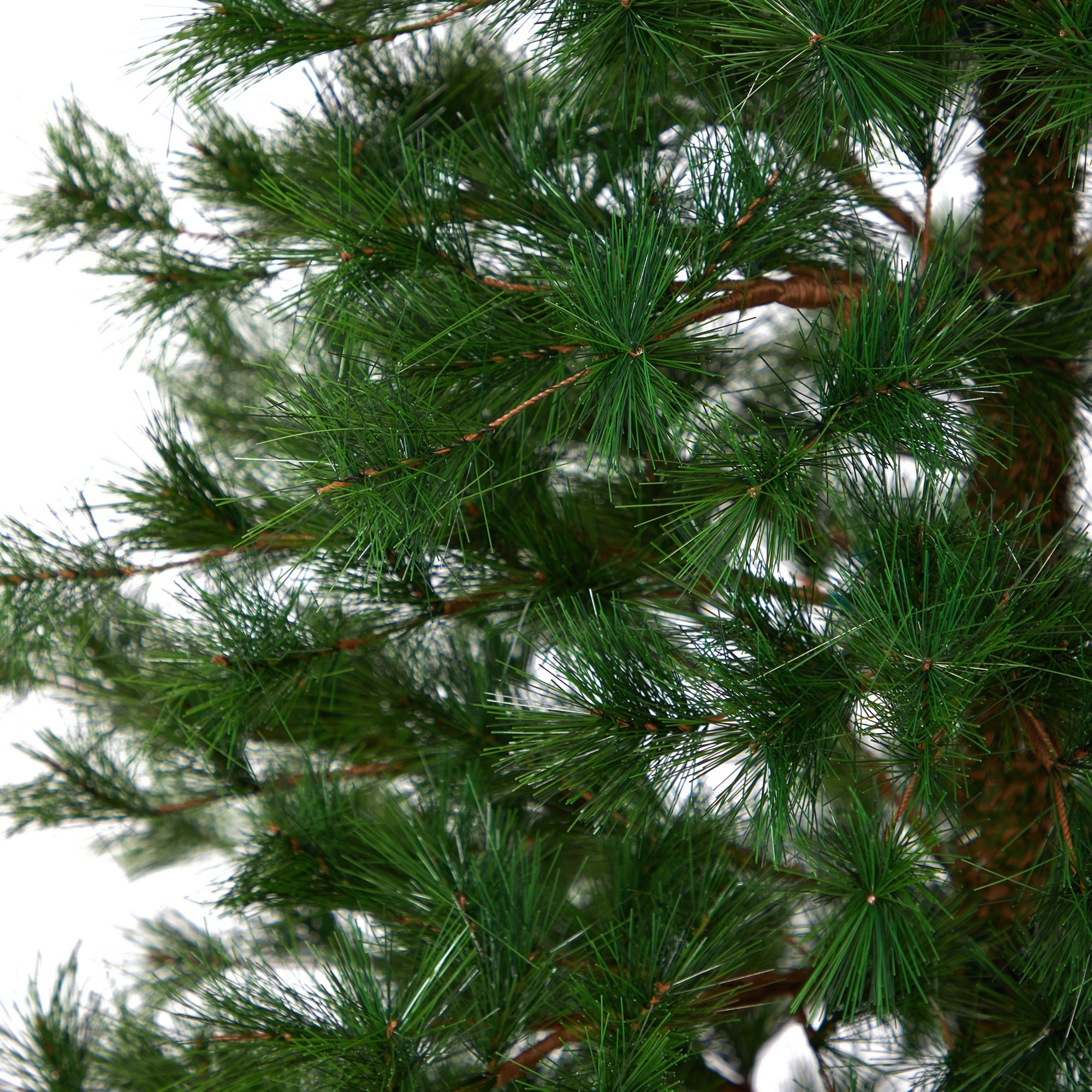 6' Yukon Mixed Pine Tree with 864 Branches | Zigeze