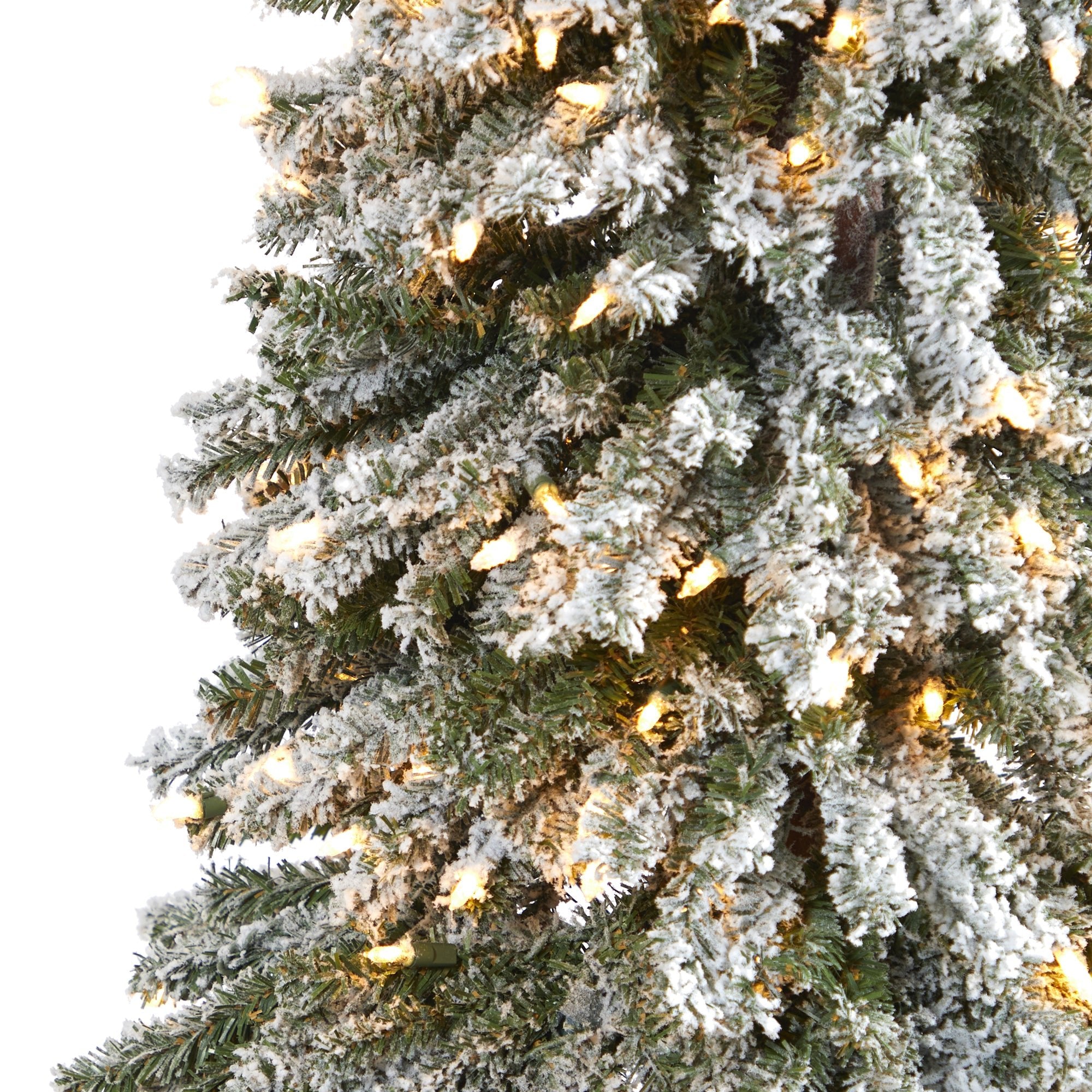 7' Flocked Grand Alpine Tree with 400 Clear Lights, Natural Trunk | Zigeze