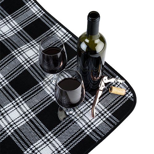 Dine Picnic Blanket in Black Plaid | Zigeze