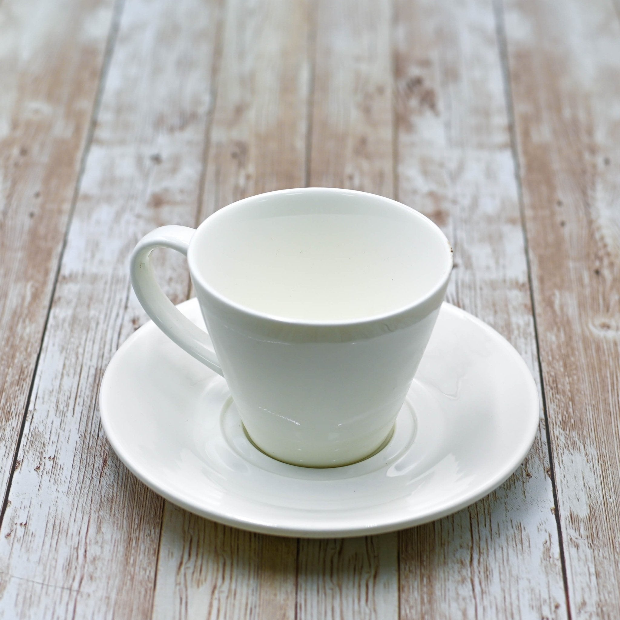 Set of 6 Fine Porcelain 6 Oz. Tea Cups & Saucers | Zigeze